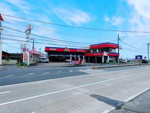 ミスタータイヤマン佐野店の外観