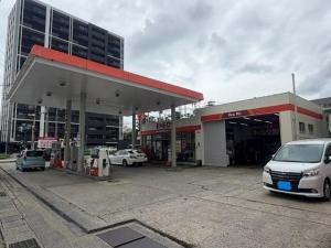 新会津日石販売(株)会津駅前SSの外観